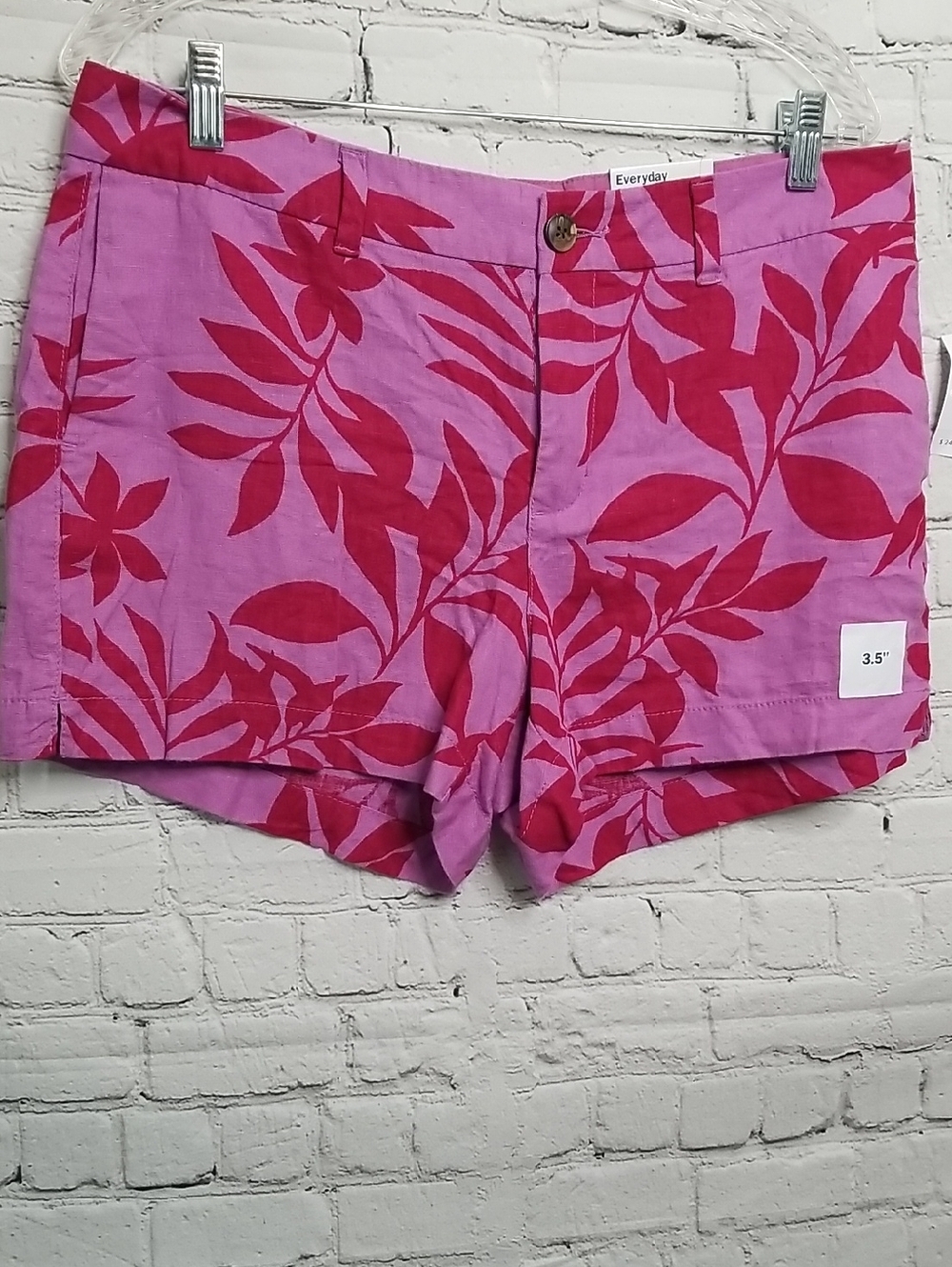 Old Navy Flat Front Tropical Pink Everyday Short Size 12
